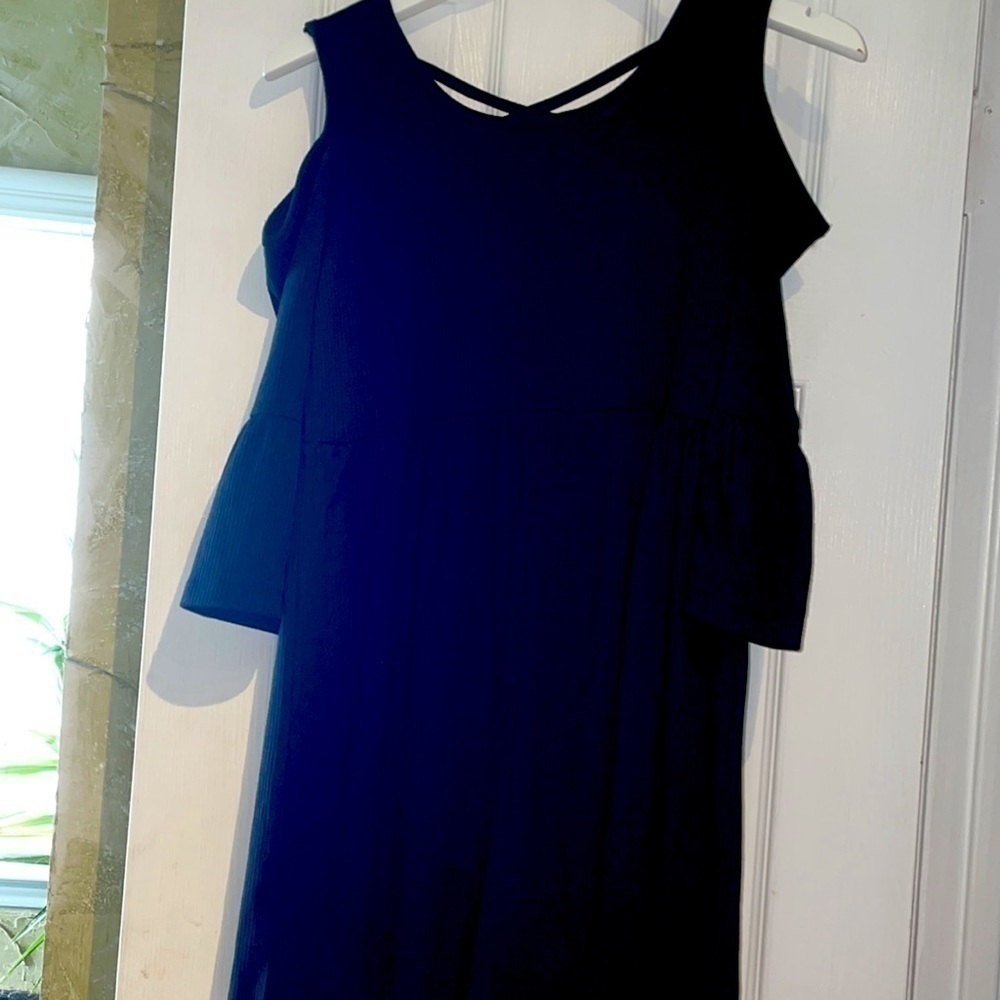⭐️ 3/$15 NWoT Sequin Hearts Girls Black Dress
